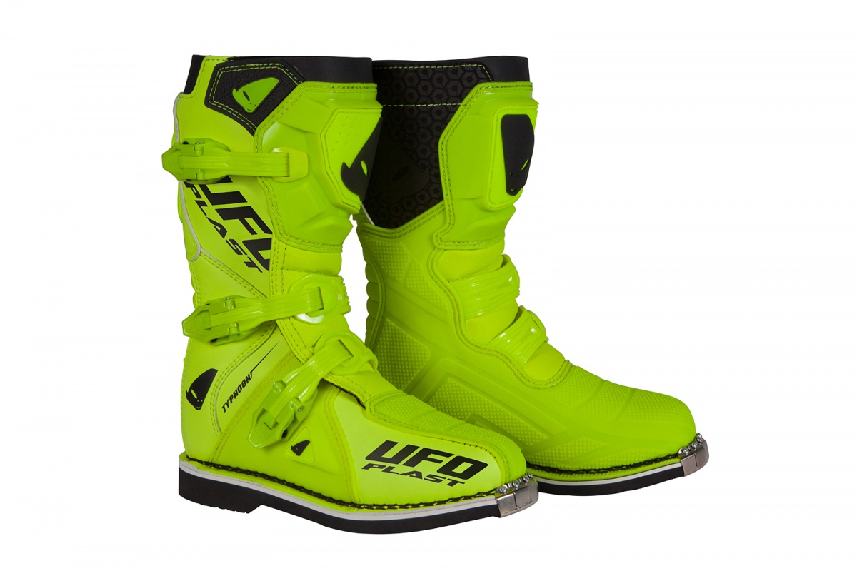 Motocross Typhoon boots for kids neon yellow - Boots - BO011-DFLU - Ufo Plast