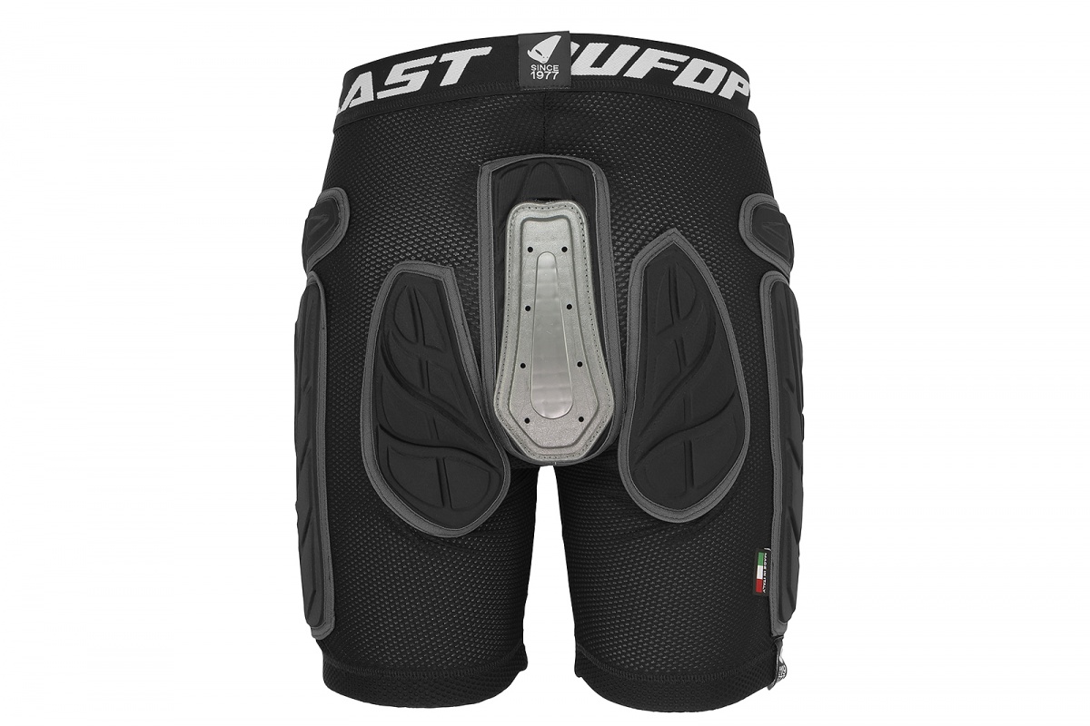 Ski and snowboard Atom padded shorts SV6 with tailbone protection - Snow - SS02001-K - Ufo Plast