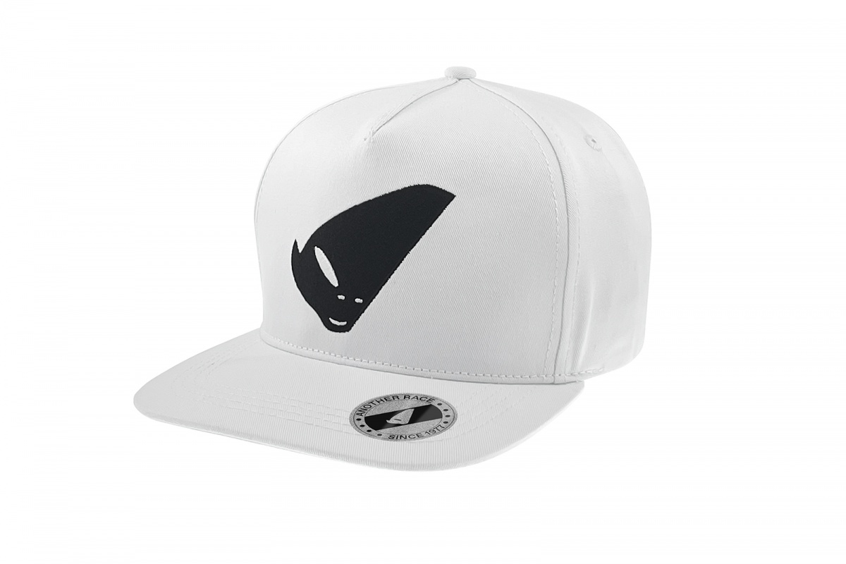 white Cap with black alien logo - Caps - HA13001-W - Ufo Plast